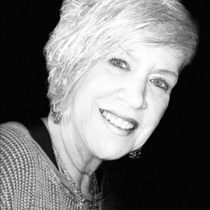 Meet your Posher, Janet